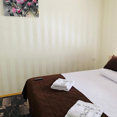 Під Явором New Hotel Drogomirchany Room photo