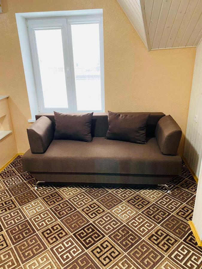 Під Явором New Hotel Drogomirchany Exterior photo